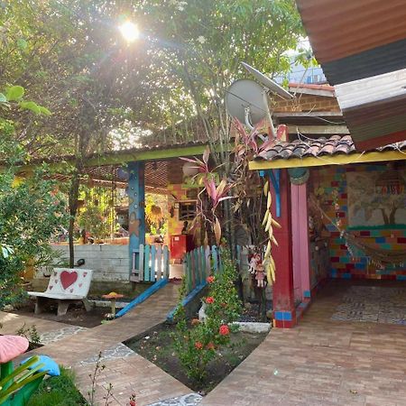 Pousada Casa Colorida Hotell Pôrto das Galinhas Eksteriør bilde